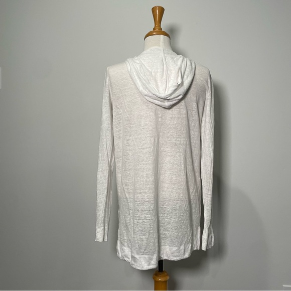 TAHARI open front top - Picture 3 of 7